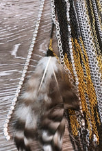 Load image into Gallery viewer, Multi strand feather necklace
